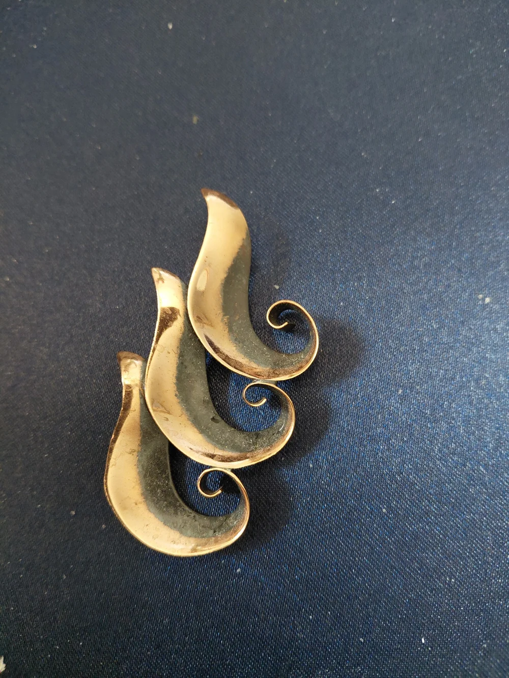 Gold-Tone Swirl Clip-On Earrings - Elegant Women Jewelry